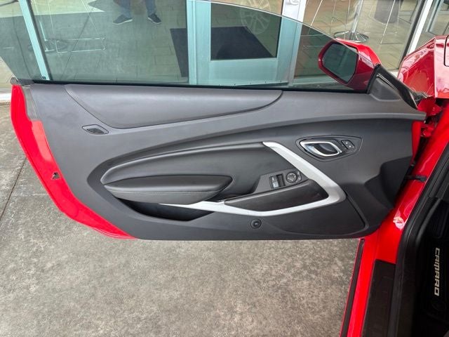 2019 Chevrolet Camaro 1LS