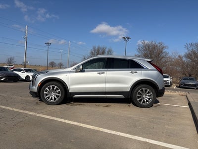 2021 Cadillac XT4 Premium Luxury