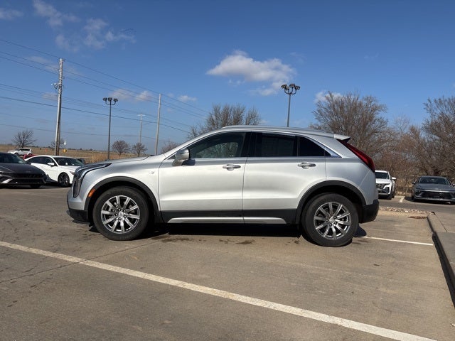 2021 Cadillac XT4 Premium Luxury