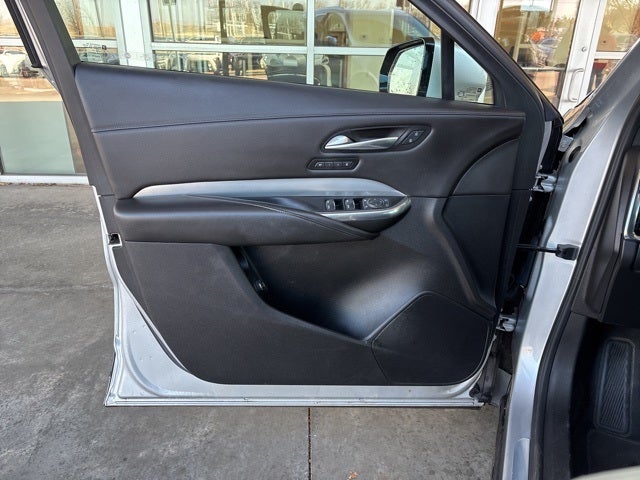 2021 Cadillac XT4 Premium Luxury