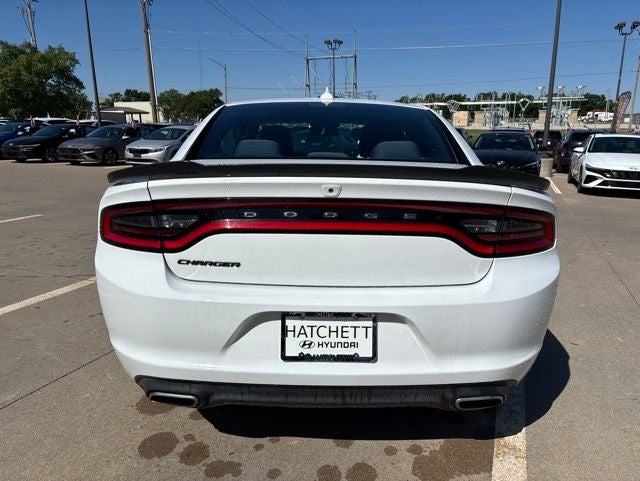 2016 Dodge Charger SXT