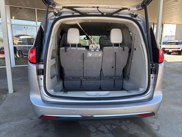 2017 Chrysler Pacifica Touring L