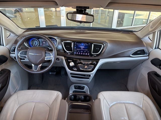 2017 Chrysler Pacifica Touring L