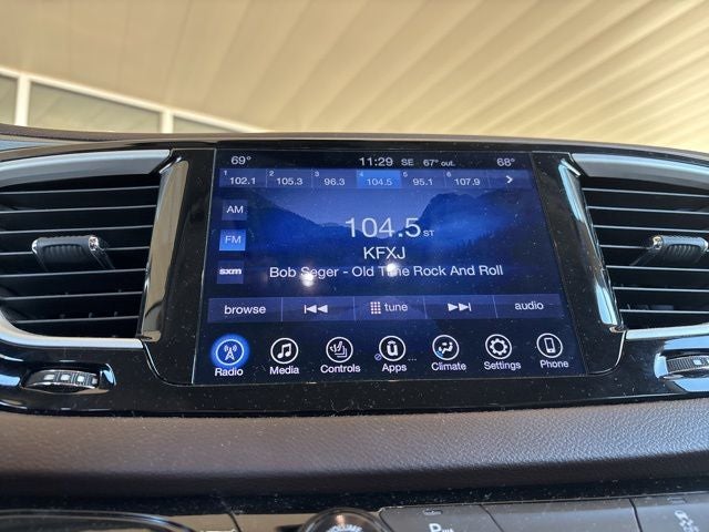 2017 Chrysler Pacifica Touring L