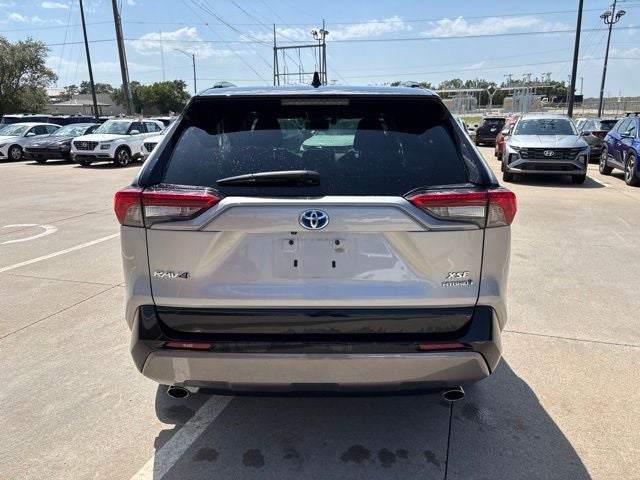 2019 Toyota RAV4 Hybrid XSE