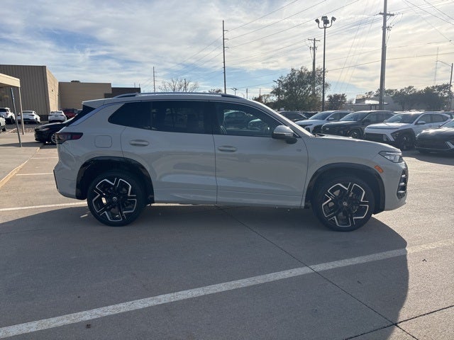 2025 Volkswagen Tiguan 2.0T SEL R-Line