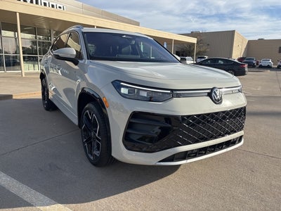 2025 Volkswagen Tiguan 2.0T SEL R-Line