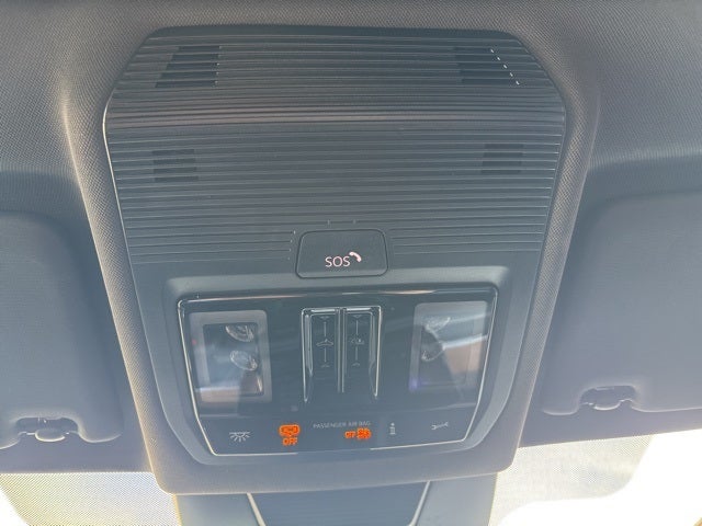 2025 Volkswagen Tiguan 2.0T SEL R-Line