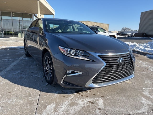 2017 Lexus ES 350