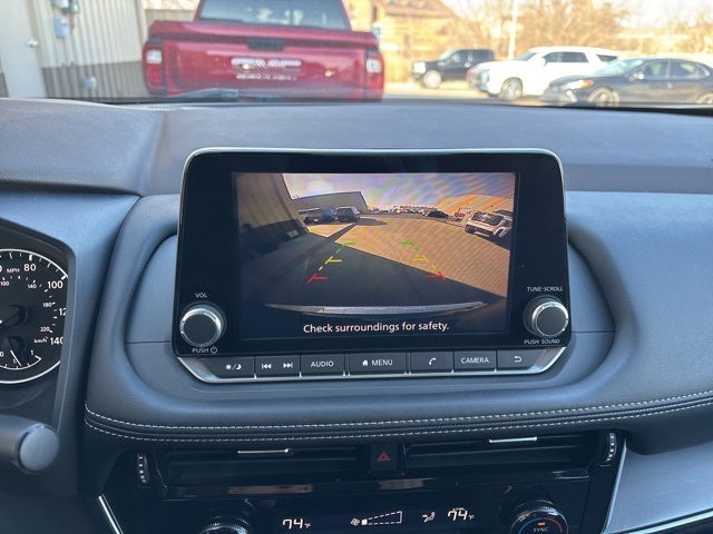 2022 Nissan Rogue SV