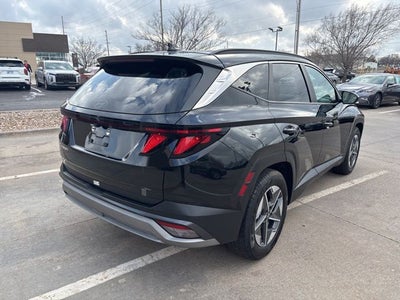 2025 Hyundai TUCSON SEL