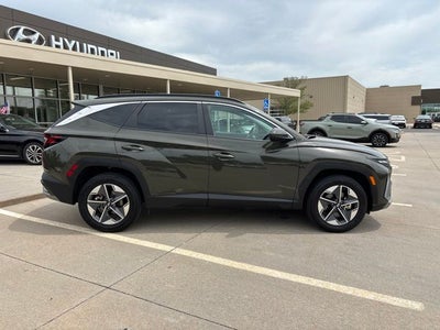 2025 Hyundai TUCSON SEL