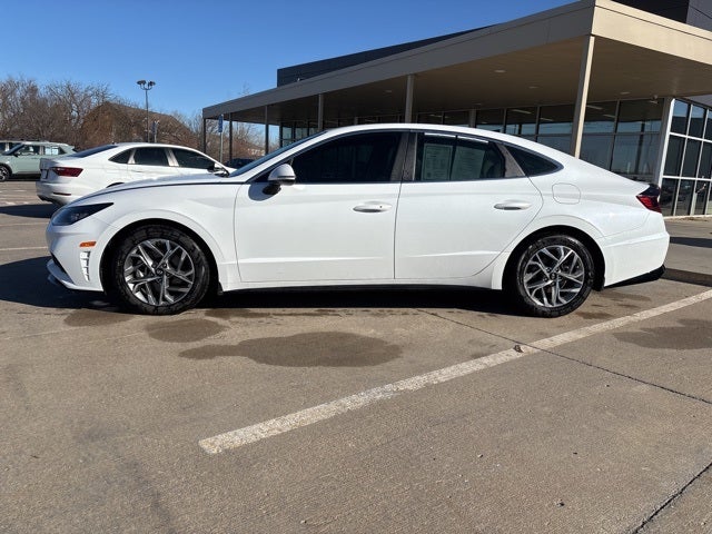 2021 Hyundai SONATA SEL