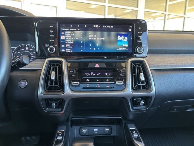 2022 Kia Sorento X-Line S - Photo 12