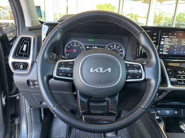 2022 Kia Sorento X-Line S - Photo 8