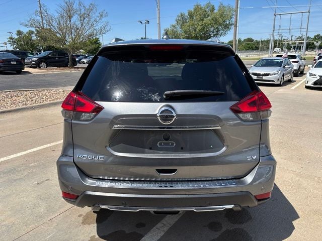 2019 Nissan Rogue SV - Photo 13