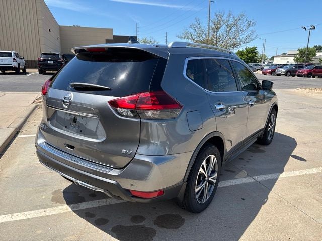 2019 Nissan Rogue SV - Photo 14