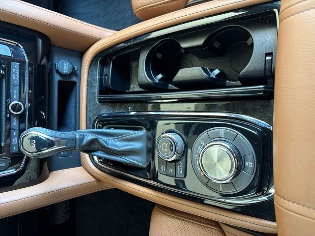 2021 INFINITI QX80 Sensory 4WD - Photo 13