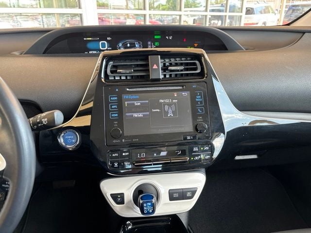 2017 Toyota Prius Three - Photo 13