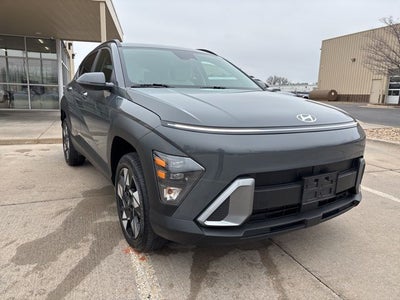 2025 Hyundai KONA SEL