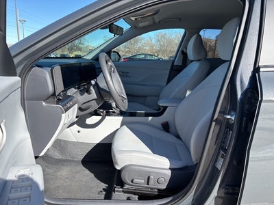 2025 Hyundai KONA SEL