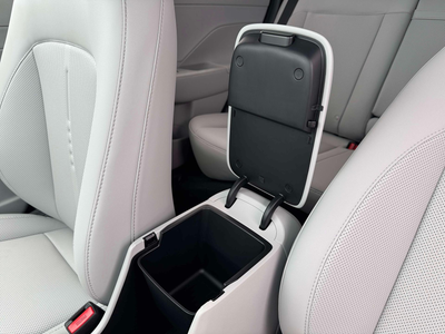 2026 Hyundai KONA SEL Premium FWD