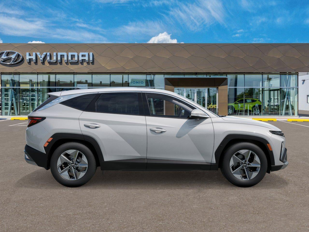 2026 Hyundai TUCSON HYBRID SEL FWD