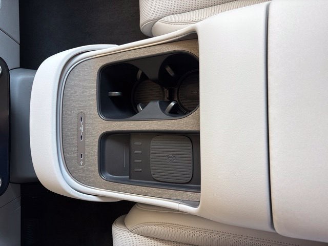 2026 Hyundai Palisade SEL - Photo 13