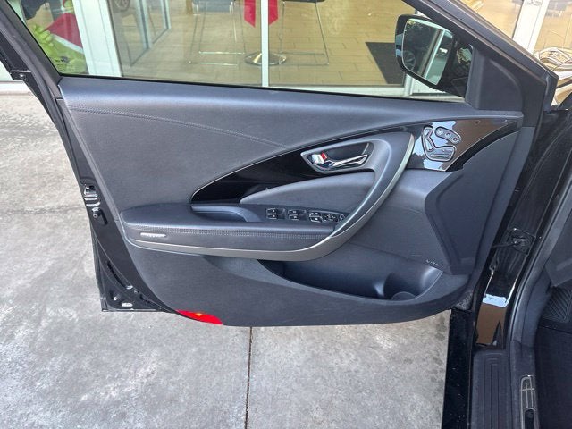 2017 Hyundai AZERA Limited