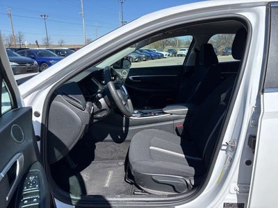 2023 Hyundai SONATA SE