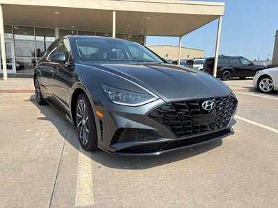 2022 Hyundai SONATA Limited