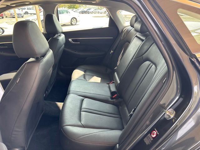 2022 Hyundai SONATA Limited