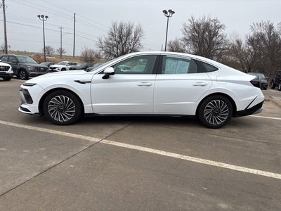 2025 Hyundai SONATA HYBRID SEL