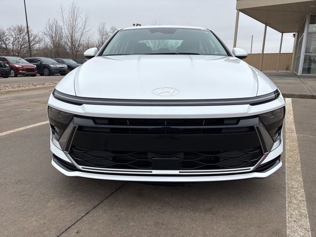 2025 Hyundai SONATA HYBRID SEL