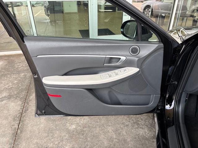 2025 Hyundai Sonata SEL - Photo 19