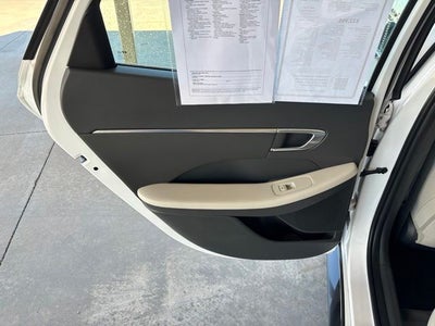 2023 Hyundai SONATA SEL