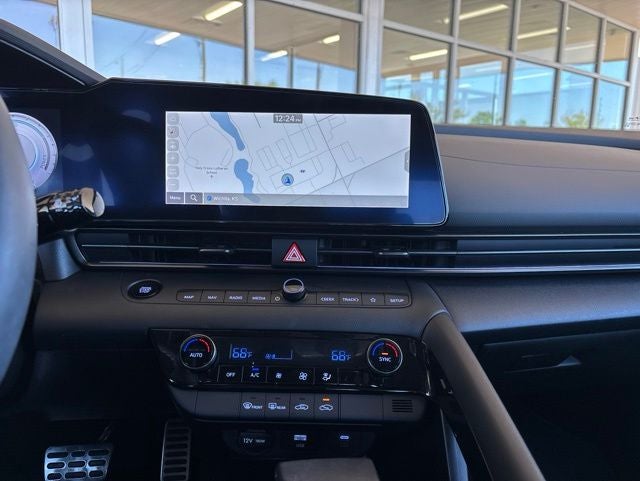 2025 Hyundai Elantra Blue - Photo 12