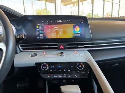 2025 Hyundai ELANTRA Limited