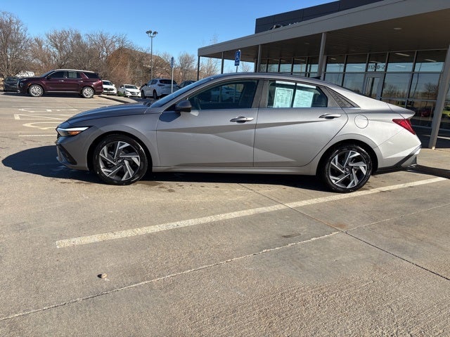 2025 Hyundai ELANTRA SEL Convenience