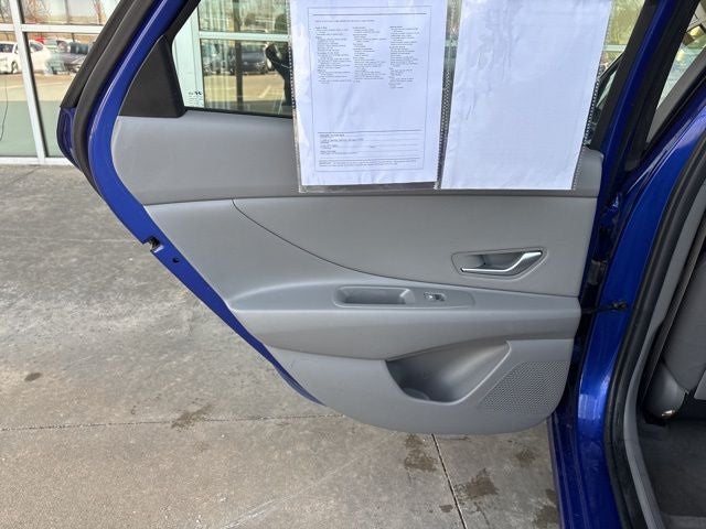 2025 Hyundai ELANTRA SEL Convenience