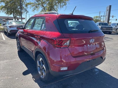 2025 Hyundai VENUE SEL