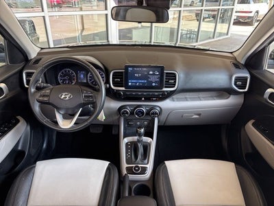 2020 Hyundai VENUE SEL