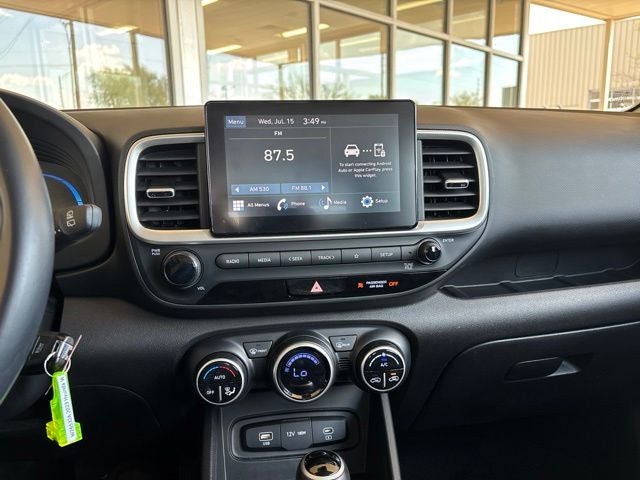 2023 Hyundai VENUE SEL