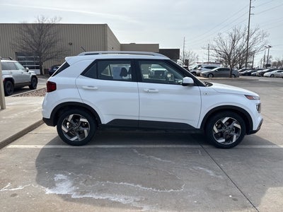 2025 Hyundai VENUE SEL