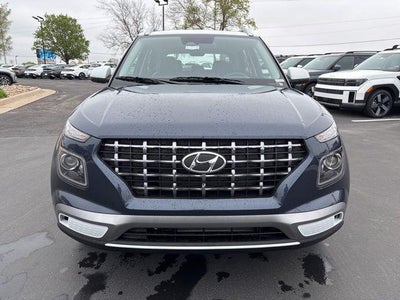 2026 Hyundai VENUE SEL W/Two-Tone Roof