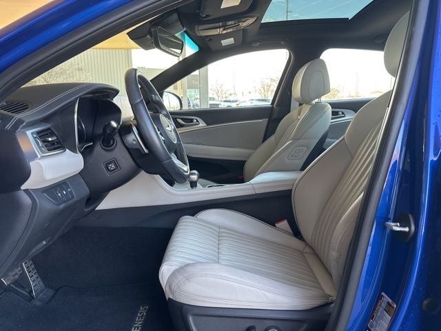 2023 Genesis G70 2.0T