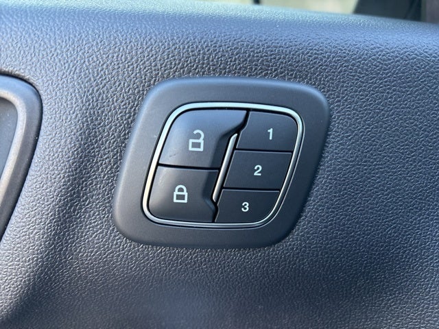 2022 Ford Escape Titanium Hybrid