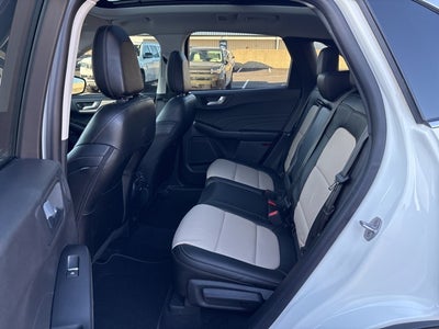 2022 Ford Escape Titanium Hybrid