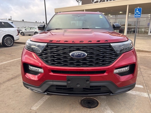 2024 Ford Explorer ST-Line