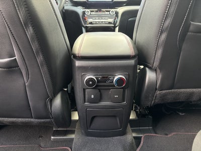 2024 Ford Explorer ST-Line